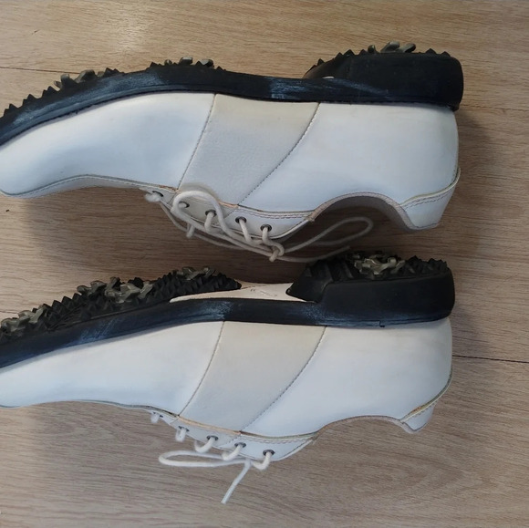 Etonic Golf Shoes Women’s Size 7.5 M 2 tone white/dove LP8100-4 DSG 4 - Picture 6 of 8